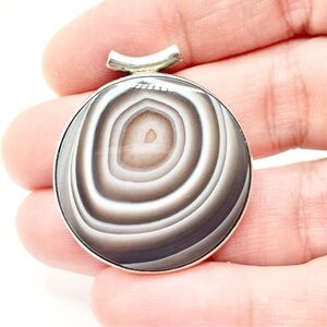 Botswana agate 925 Sterling Silver JJT signed Pendant